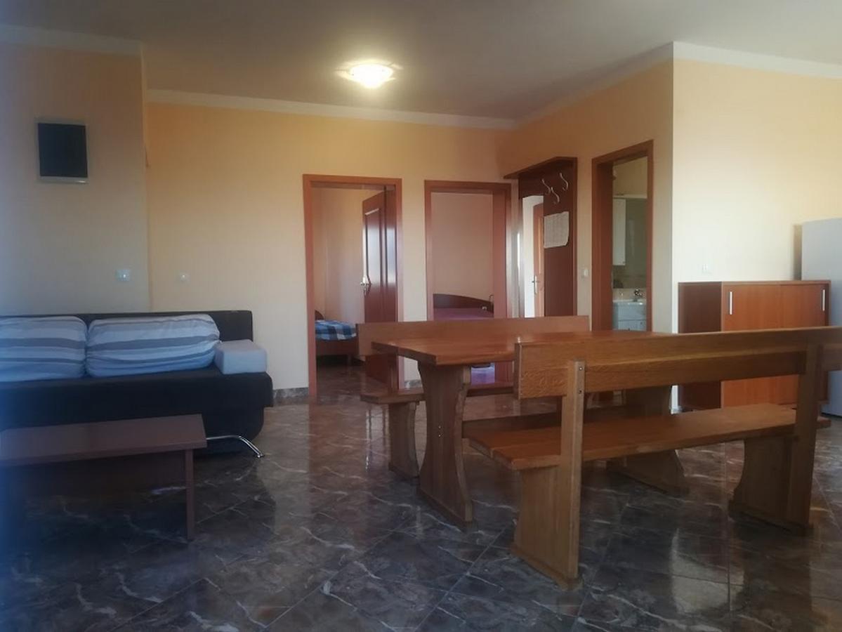 Apartments Barisic Hrvatskih Zrtava 404 Seget Vranjica Trogir Eksteriør bilde