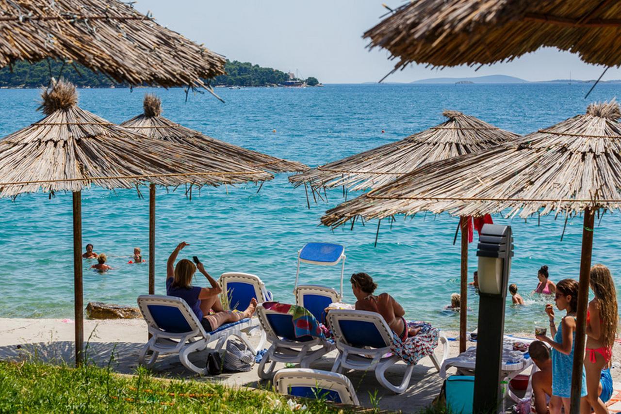 Apartments Barisic Hrvatskih Zrtava 404 Seget Vranjica Trogir Eksteriør bilde
