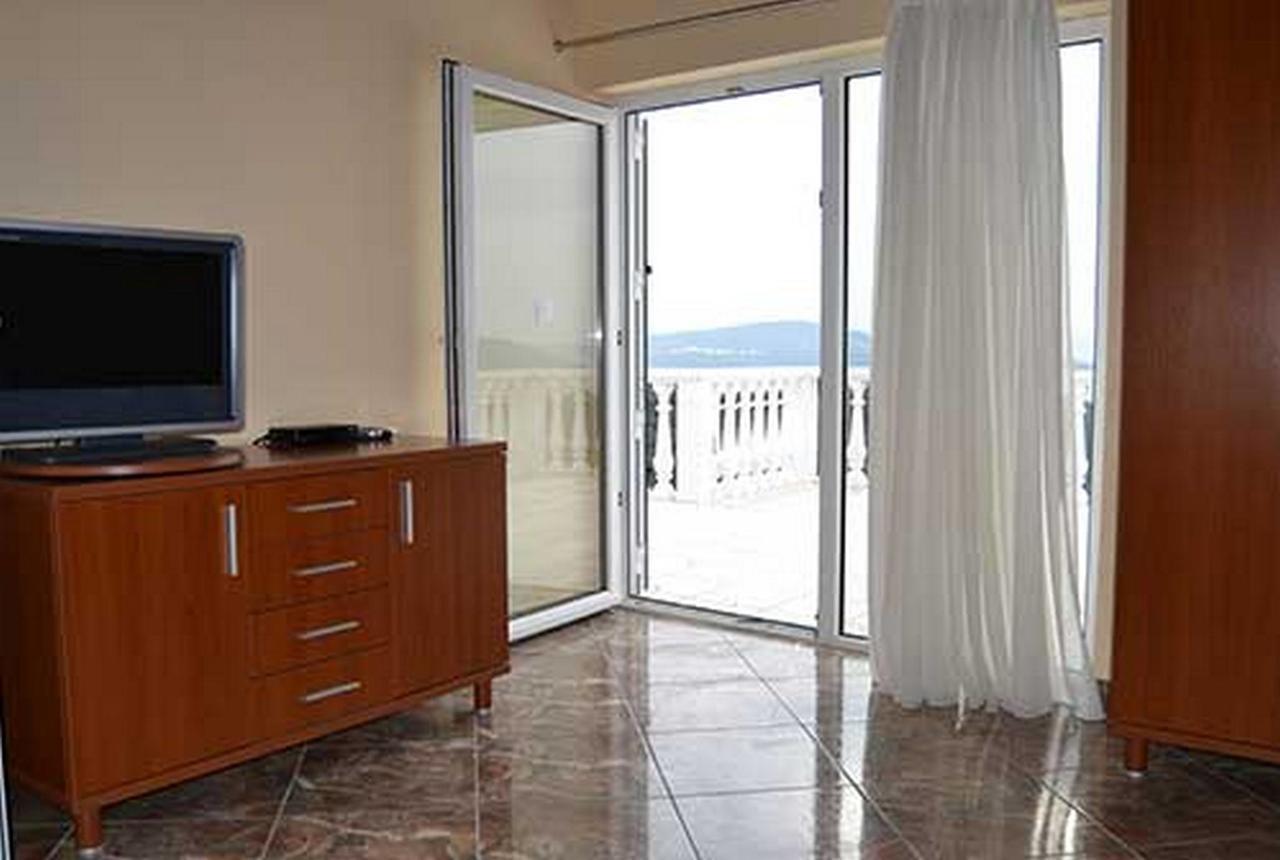 Apartments Barisic Hrvatskih Zrtava 404 Seget Vranjica Trogir Eksteriør bilde