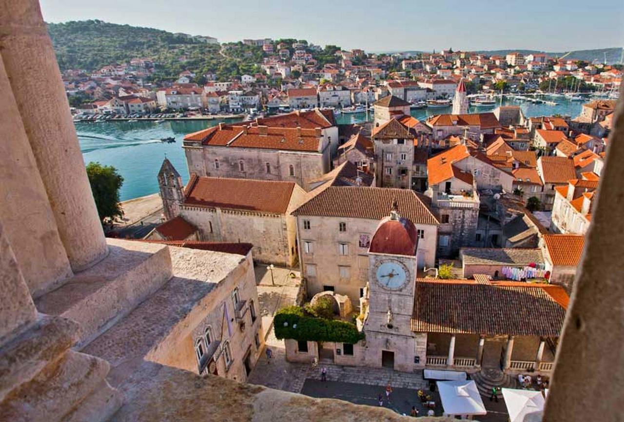 Apartments Barisic Hrvatskih Zrtava 404 Seget Vranjica Trogir Eksteriør bilde