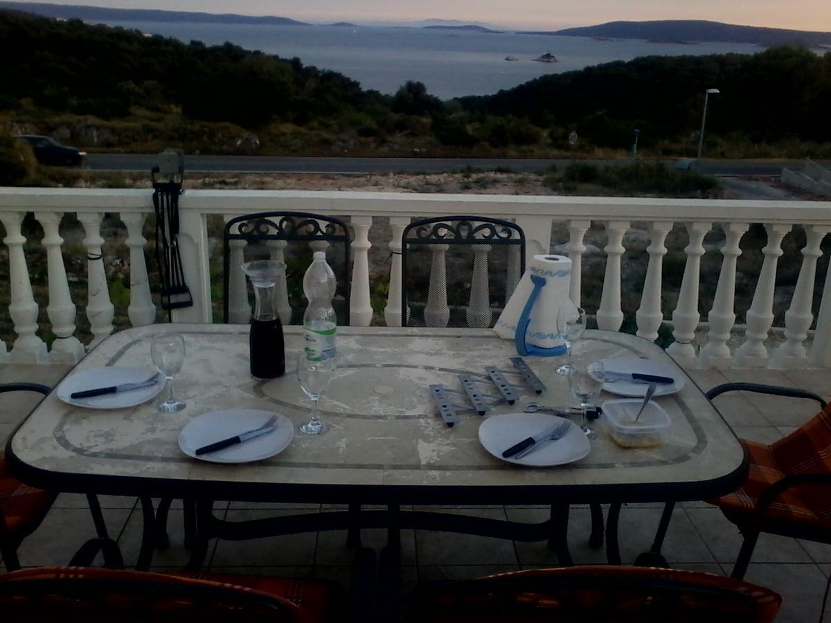 Apartments Barisic Hrvatskih Zrtava 404 Seget Vranjica Trogir Eksteriør bilde